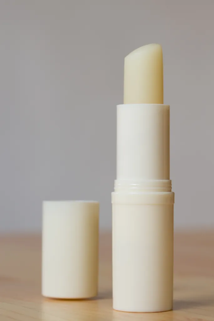 Bálsamo Labial con Cera de Abeja y Coco